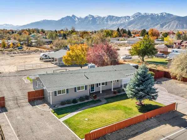 1321 Stephanie Way, Minden, NV 89423