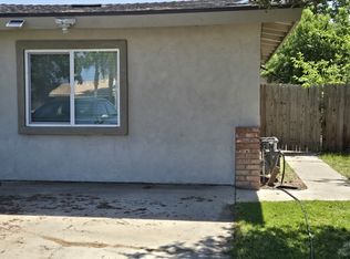 10601 La Cresenta Dr, Bakersfield, CA 93312