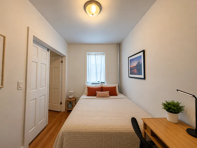 200 Sterling Pl #3G — Photo 6