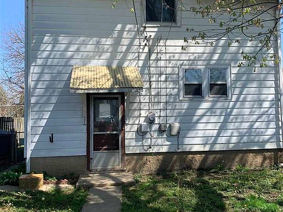 2nd image of 639 W 21st St