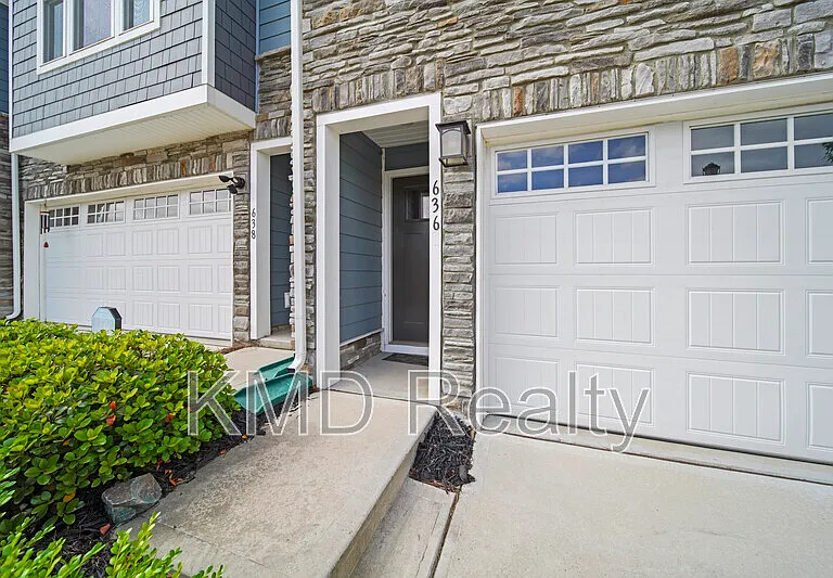 636 Crudent Rd — Photo 3