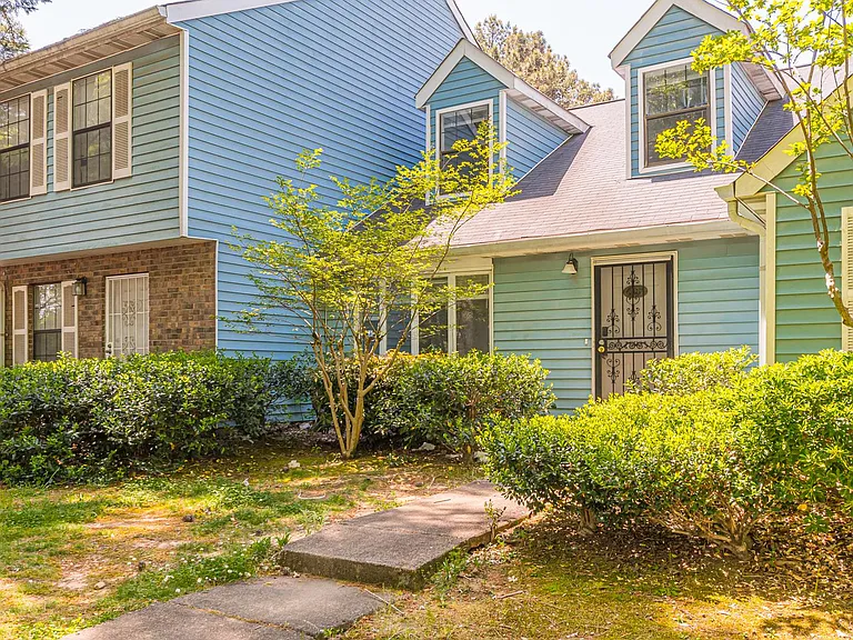 5417 Park Pl S — Photo 2