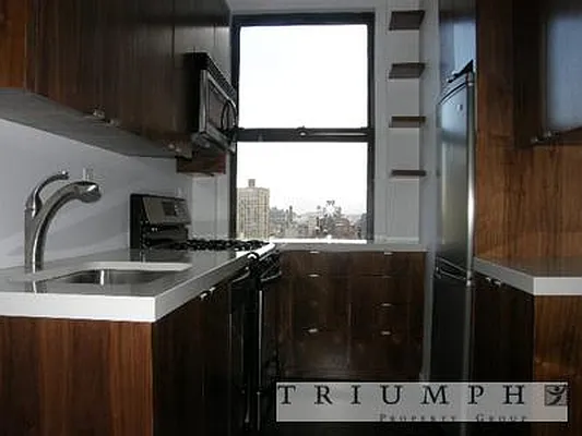Rented by Triumph Property Group | media 20