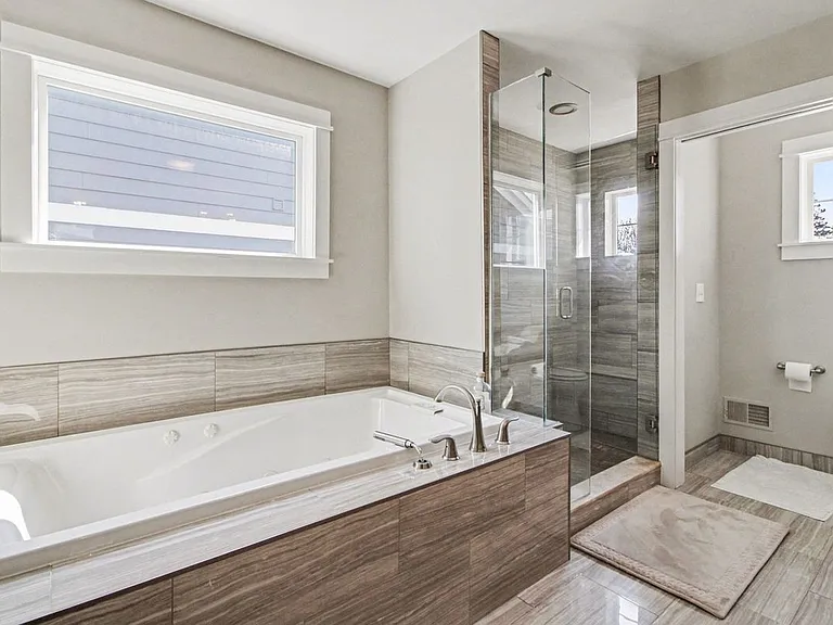 3906 Hillside Dr — Photo 11