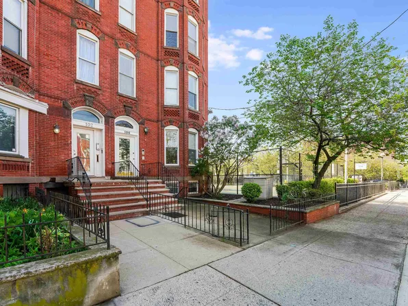 102 Palisade Ave #4B, Jersey City, NJ 07306