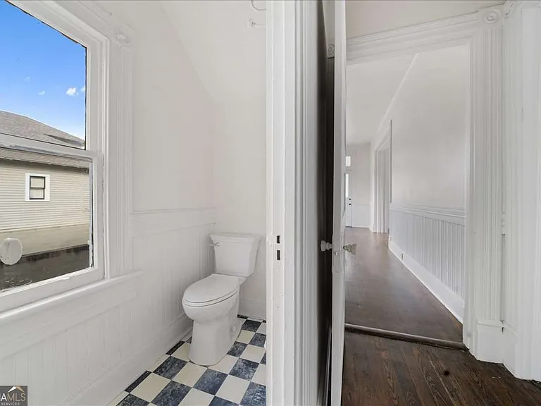 170 Rogers Ave — Photo 16