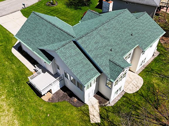 5th image of 3639 Windshire Dr SE