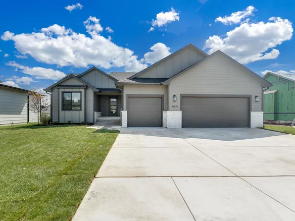 10421 W Basil St, Wichita, KS 67215