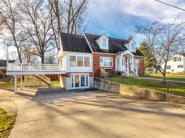 605 E Market Ave, Effingham, IL 62401