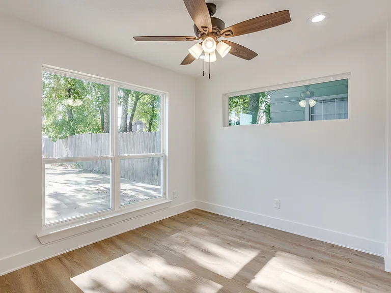 3211 Forest Park Blvd — Photo 11