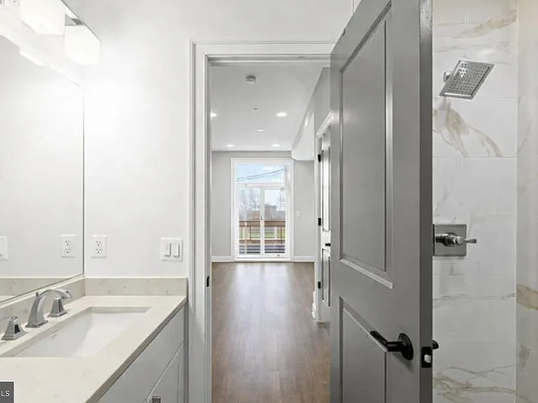 3525 14th St NW #2 — Photo 11