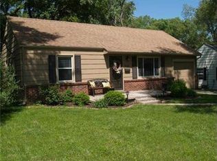 7530 Lowell Ave, Overland Park, KS 66204