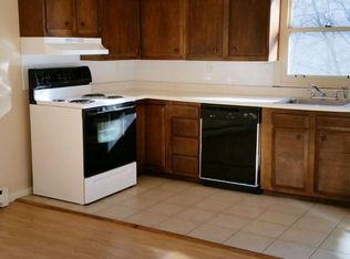 220 Chateau Ln, Butler, PA 16001