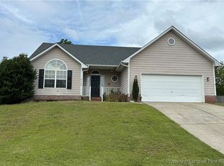 348 Somerset Dr, Raeford, NC 28376