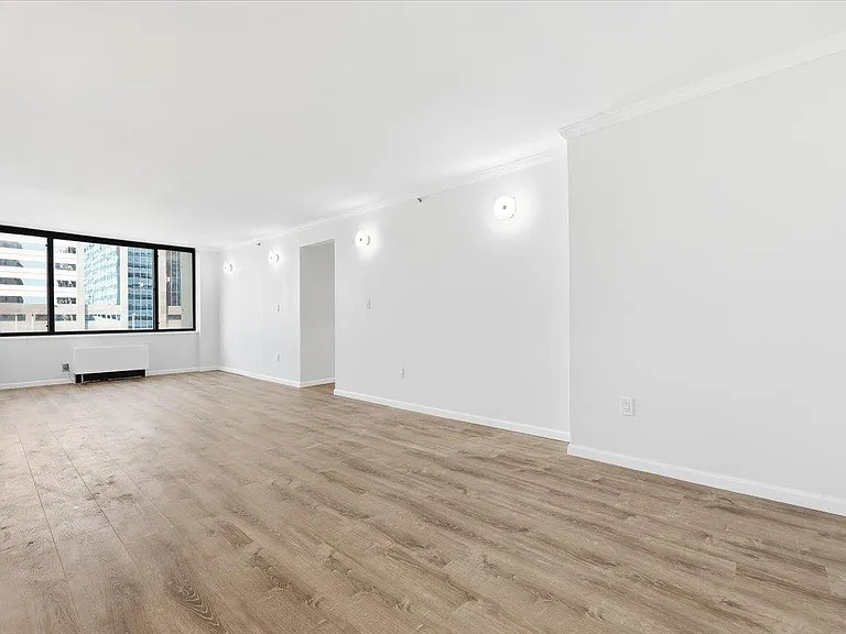 45 River Dr S #609 — Photo 7