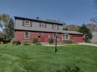 15 Lebaron Dr, East Greenwich, RI 02818
