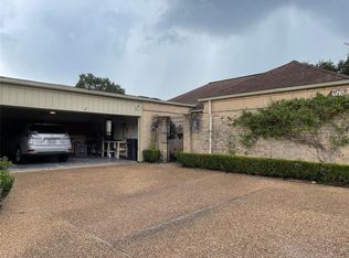 314 Fox Briar Ln, Sugar Land, TX 77478