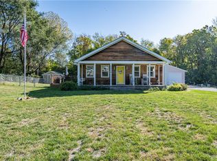 2218 Baker Ln, Decatur, IL 62526