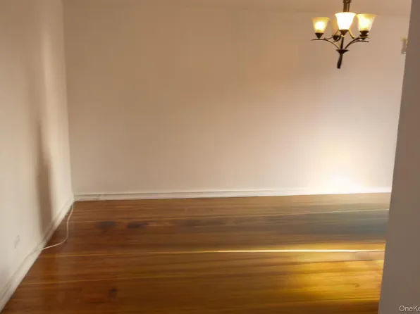 65-65 118th St #6F, Richmond Hill, NY 11418