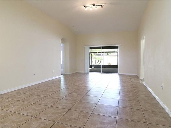 2nd image of 10405 White Peacock Pl