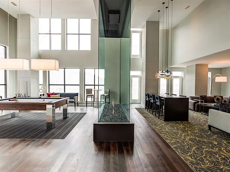 The Danforth Apartments — Photo 9
