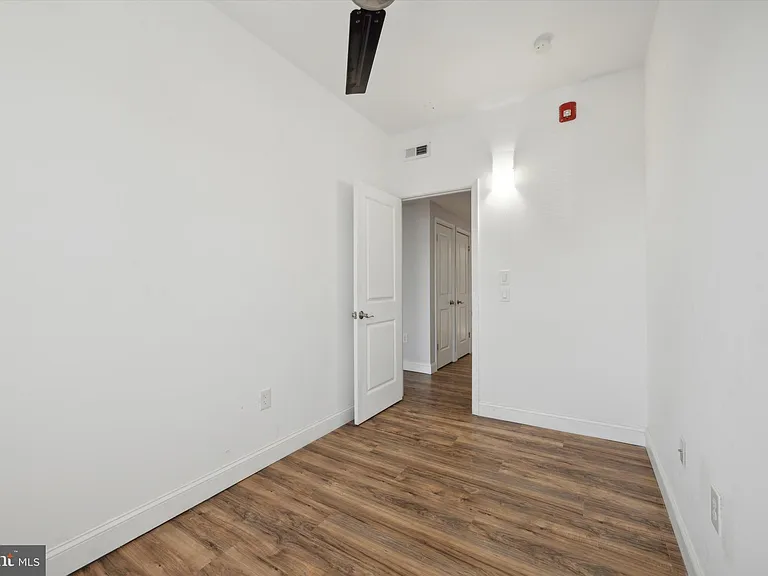 518 N 40th St #3 — Photo 8