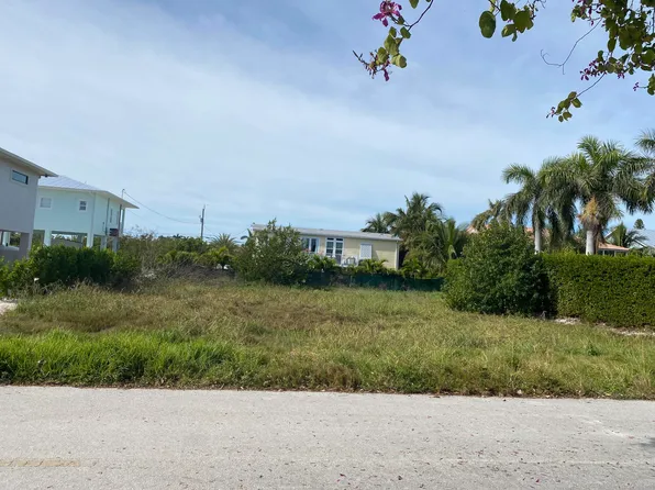 328 Calzada De Bougainville, Marathon, FL 33050