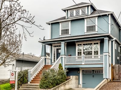 9025 N Richmond Ave, Portland, OR, 97203