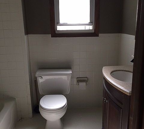 1st floor bathroom