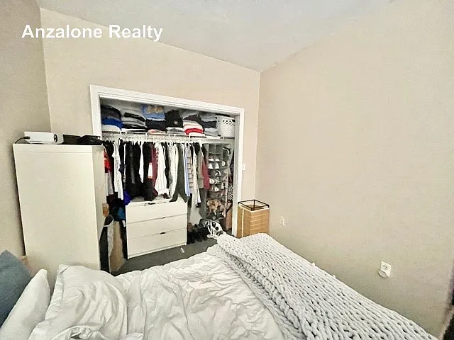 17 Thacher St #4 — Photo 11