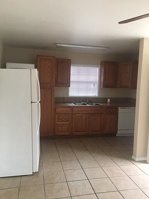 1st image of 1803 Clarksville St APT 9