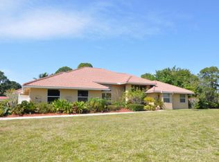 3253 SW Golden Ln, Palm City, FL 34990