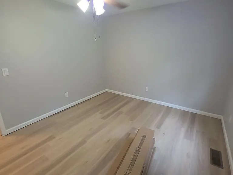 114 Judah Dr — Photo 8
