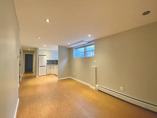 Rented by Ting's Brokerage | media 2