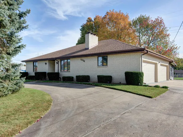 1376 E Rockwood Street, Springfield, MO 65804