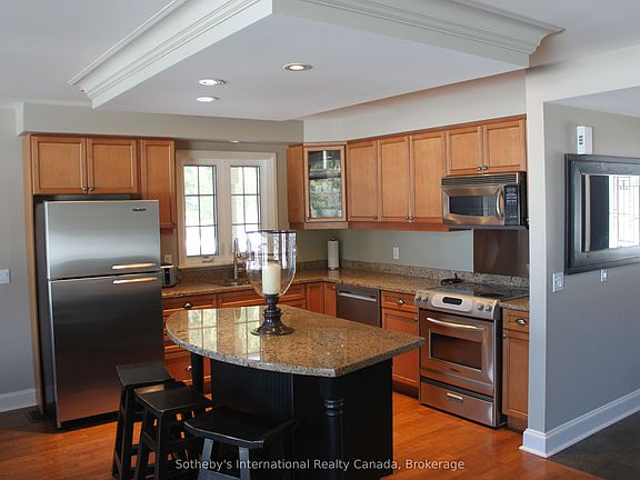 2nd image of 3876 Muskoka Rd #118-W9