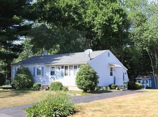 39 Albee St, Springfield, MA 01129