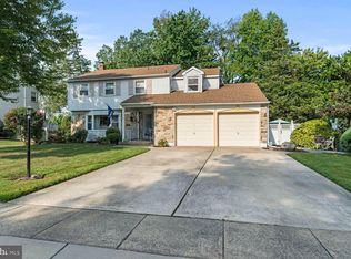 6 Forest Hill Dr, Cherry Hill, NJ 08003