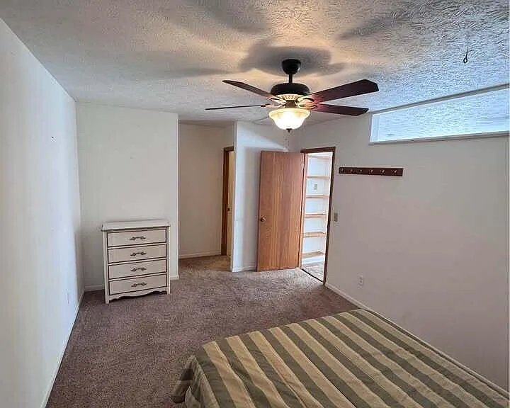 5306 Pinetree Dr — Photo 8