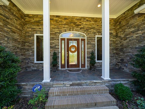 Video in Virtual Tour Link!