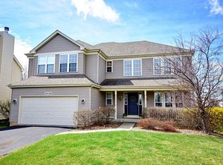 39W359 W Burnham Ln, Geneva, IL 60134