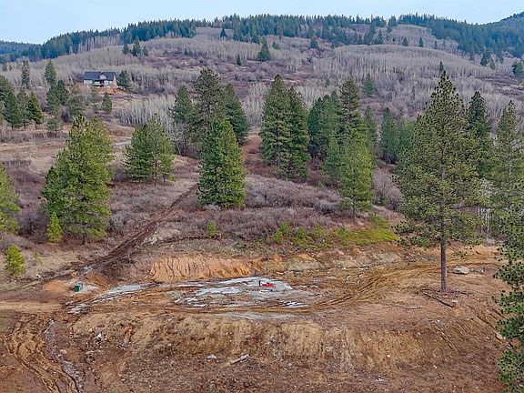 5th image of 23422 Henry Rd