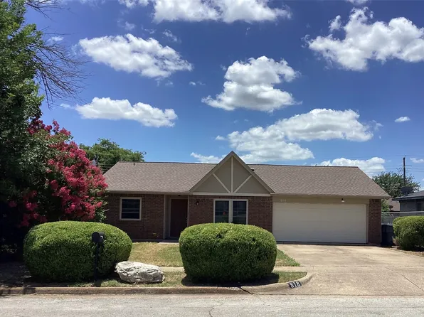 818 Brookhaven Dr, Lancaster, TX 75134