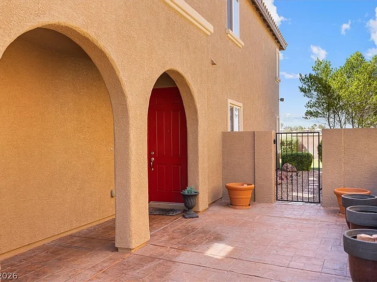 11204 Robin Park Ave — Photo 32