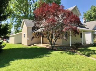 805 W 10th St, Rushville, IN