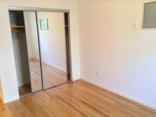 Rented by A Class Realty Long Island City LLC | media 17