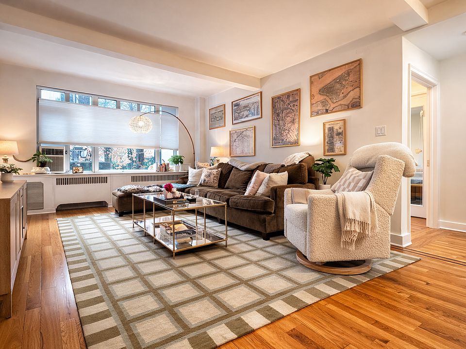 1st image of 10 W 74th St APT 1C