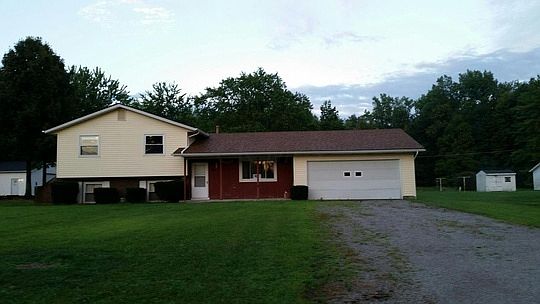 1st image of 119 Hillview Dr SW