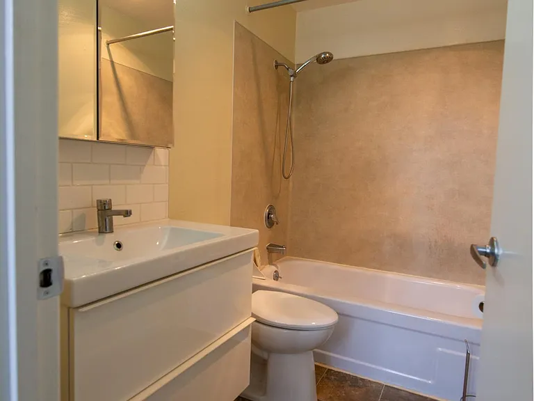 3813 Eastern Ave N #2 — Photo 23