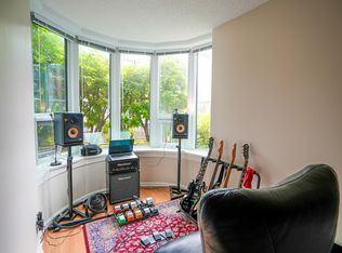 1845 Robson St #101, Vancouver, BC V6G1E4